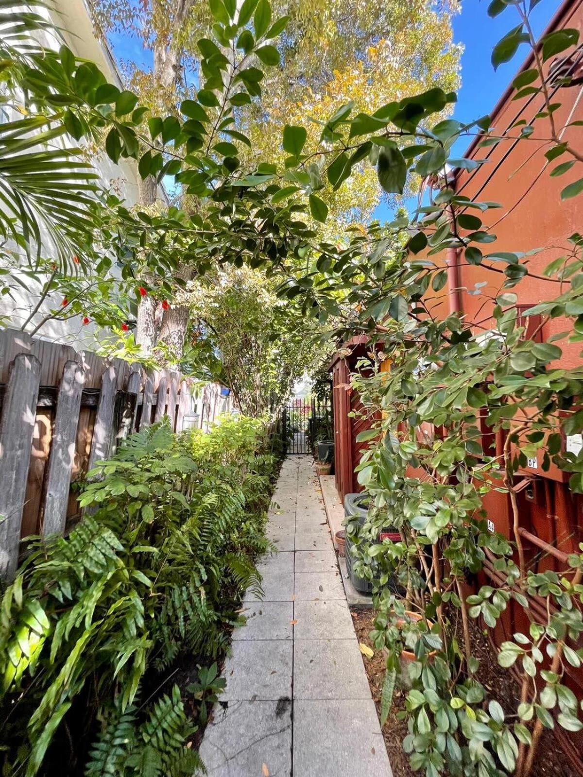Delight And Cozy Apt Close To Las Olas & The Beach Fort Lauderdale Extérieur photo